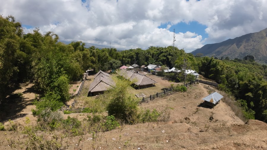 traditional village in sembalun