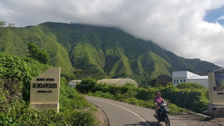 die-berglandschaft-von-sembalun